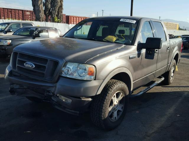 1FTPW14584KC66885 - 2004 FORD F150 SUPER GRAY photo 2