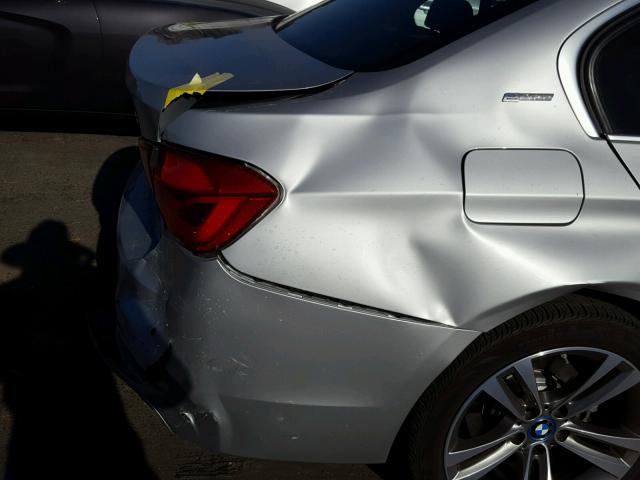 WBA8E1C36HA159298 - 2017 BMW 330E فضي صورة 9