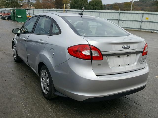 3FADP4BJ8DM153258 - 2013 FORD FIESTA SE SILVER photo 3