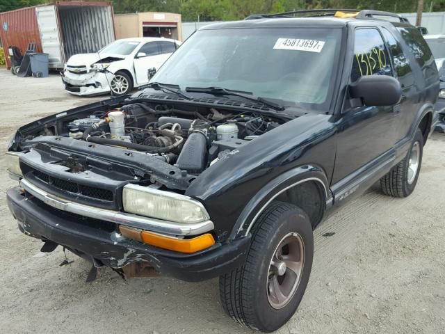 1GNCS18W4YK243405 - 2000 CHEVROLET BLAZER BLACK photo 1