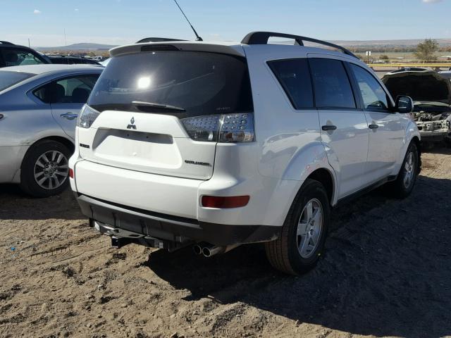 JA4MT31X37U008130 - 2007 MITSUBISHI OUTLANDER WHITE photo 4