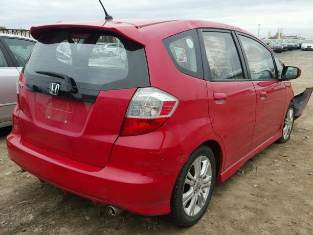 JHMGE88409S000733 - 2009 HONDA FIT SPORT RED photo 4