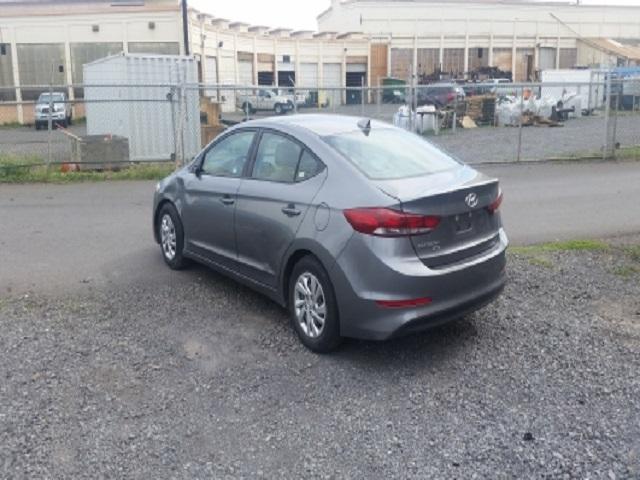 KMHD74LFXHU099401 - 2017 HYUNDAI ELANTRA GRAY photo 3