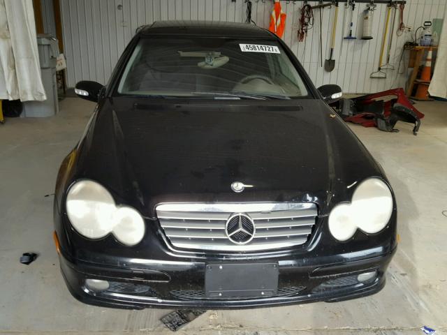 WDBRN40J73A402605 - 2003 MERCEDES-BENZ C BLACK photo 9