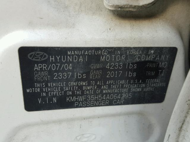 KMHWF35H54A064295 - 2004 HYUNDAI SONATA GLS WHITE photo 10