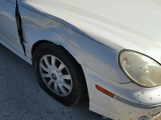 KMHWF35H54A064295 - 2004 HYUNDAI SONATA GLS WHITE photo 9