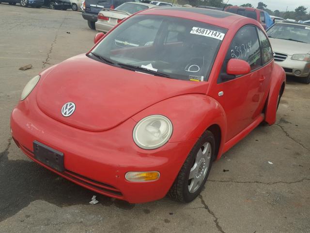 3VWCF21C6YM448944 - 2000 VOLKSWAGEN NEW BEETLE RED photo 2