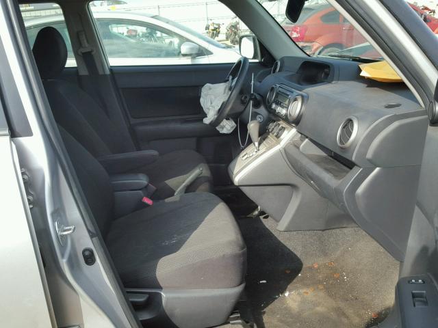 JTLKE50E091064800 - 2009 TOYOTA SCION XB Plata foto 5