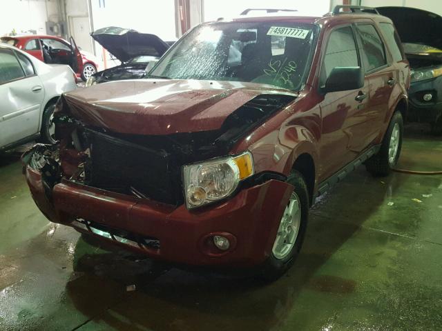 1FMCU9DG8AKC52240 - 2010 FORD ESCAPE XLT RED photo 2