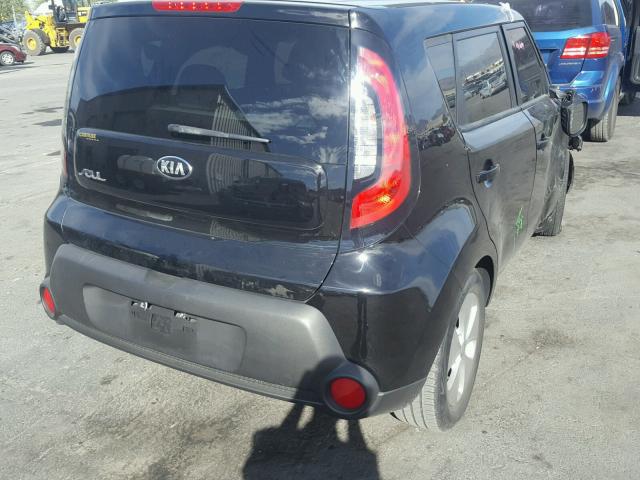 KNDJN2A22E7021240 - 2014 KIA SOUL BLACK photo 4