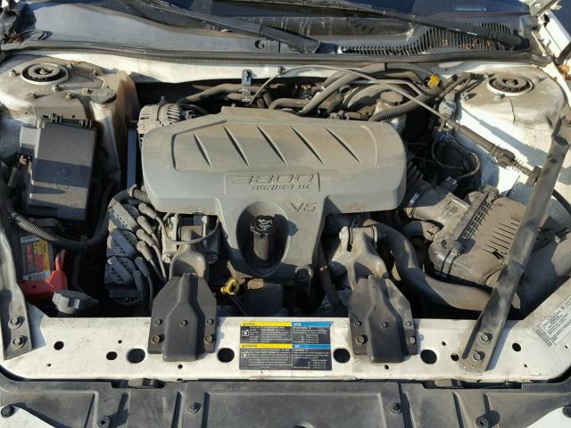 2G2WP552371214237 - 2007 PONTIAC GRAND PRIX WHITE photo 7