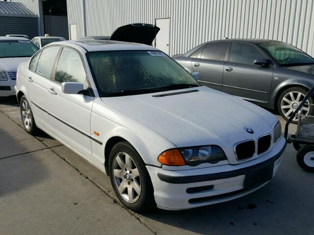 WBAAV33481FU77924 - 2001 BMW 325 I WHITE photo 1