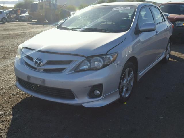 2T1BU4EE9BC617060 - 2011 TOYOTA COROLLA SILVER photo 2