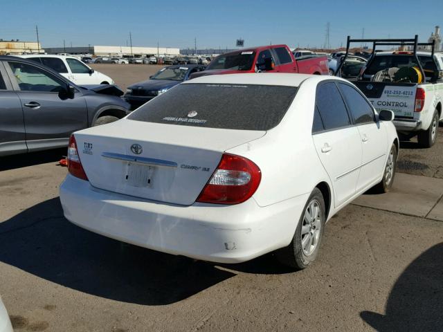 JTDBE32K130167174 - 2003 TOYOTA CAMRY LE WHITE photo 4