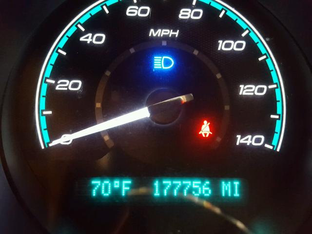 1G1ZC5EU6BF292091 - 2011 CHEVROLET MALIBU 1LT WHITE photo 8