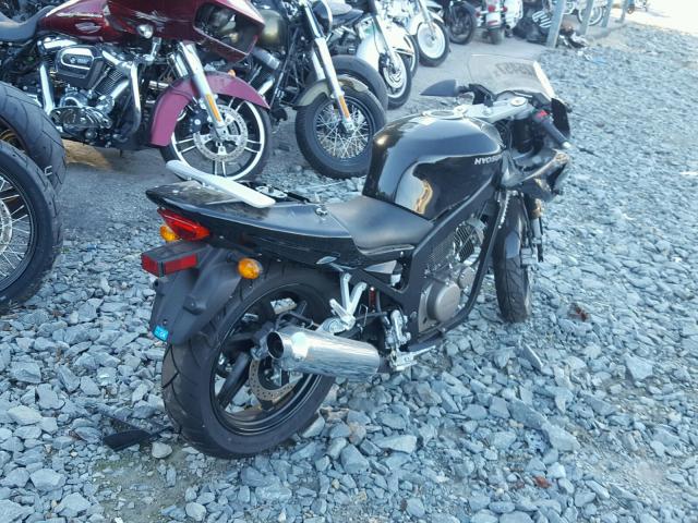 KM4MJ527591603696 - 2009 HYOSUNG GT250 BLACK photo 4