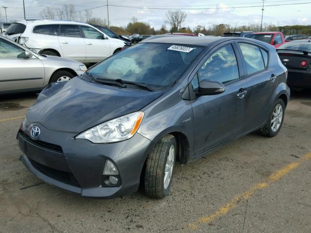 JTDKDTB36E1560595 - 2014 TOYOTA PRIUS C GRAY photo 2