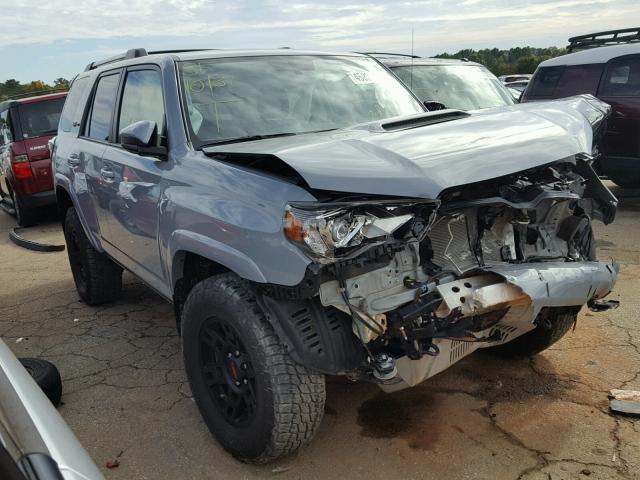 JTEBU5JR9H5433978 - 2017 TOYOTA 4RUNNER GRAY photo 1