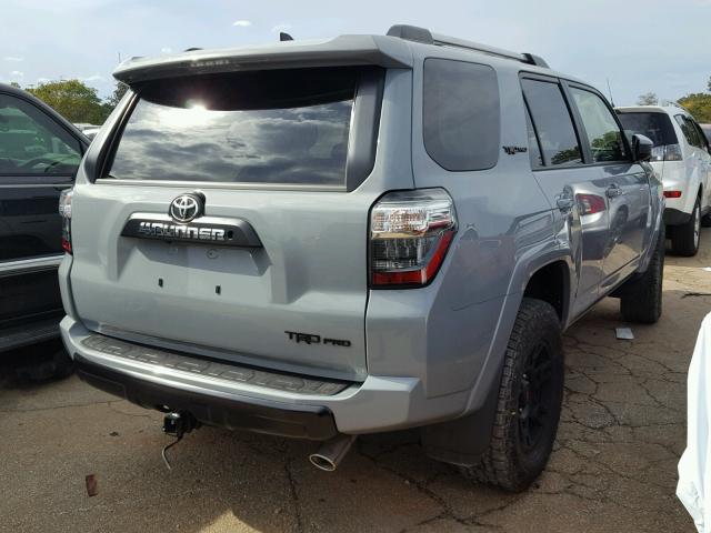 JTEBU5JR9H5433978 - 2017 TOYOTA 4RUNNER GRAY photo 4