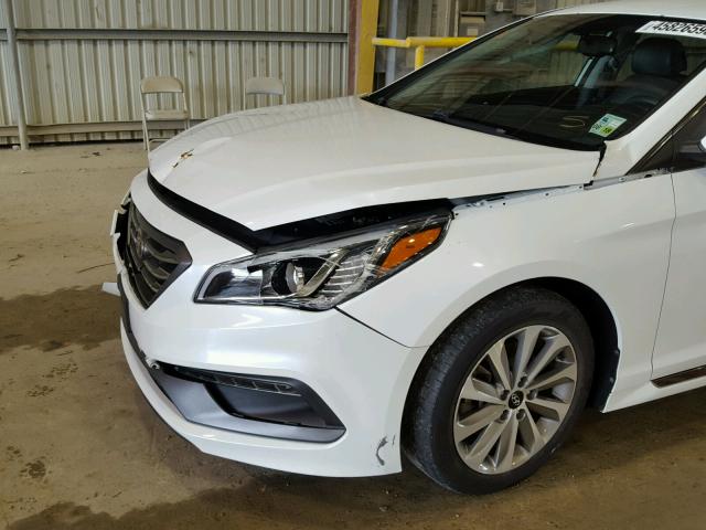 5NPE34AF5FH045048 - 2015 HYUNDAI SONATA SPO WHITE photo 9