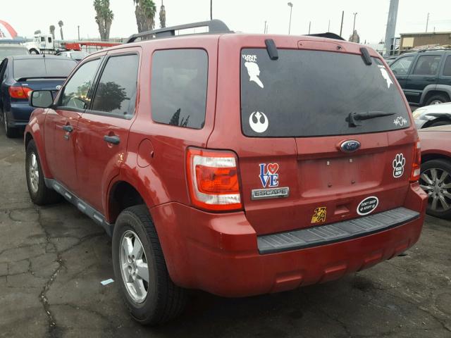 1FMCU0D73AKC77185 - 2010 FORD ESCAPE RED photo 3