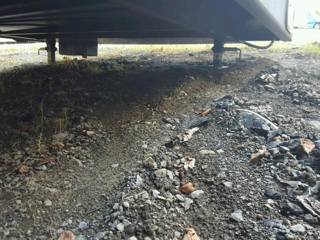 4YDF245266E319689 - 2006 KEYSTONE HORNET WHITE photo 9