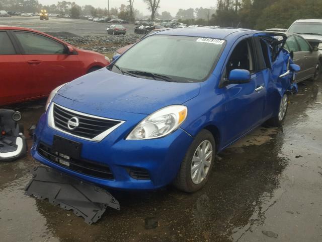 3N1CN7AP2DL842837 - 2013 NISSAN VERSA S BLUE photo 2