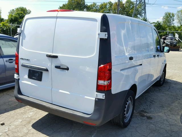 WD3PG2EA8G3161724 - 2016 MERCEDES-BENZ METRIS WHITE photo 4