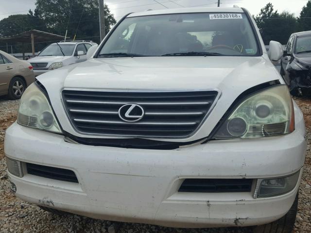 JTJBT20X640024895 - 2004 LEXUS GX 470 WHITE photo 9