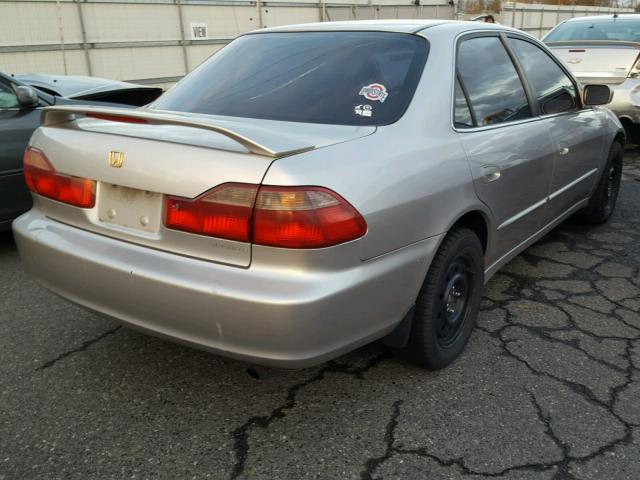 1HGCG5652WA053568 - 1998 HONDA ACCORD EX BEIGE photo 4