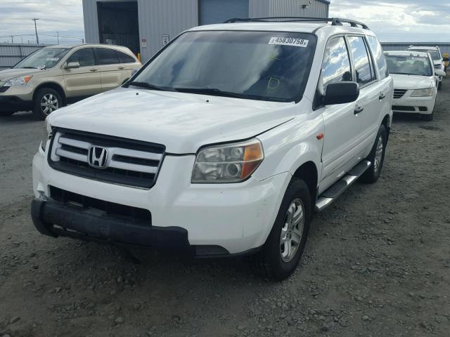 2HKYF18187H529746 - 2007 HONDA PILOT LX WHITE photo 2