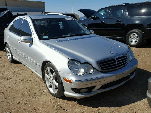 WDBRF52H07F931755 - 2007 MERCEDES-BENZ C 230 SILVER photo 1