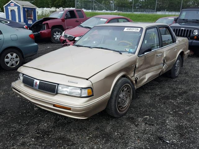 1G3AJ55M3S6382843 - 1995 OLDSMOBILE CIERA SL BEIGE photo 2