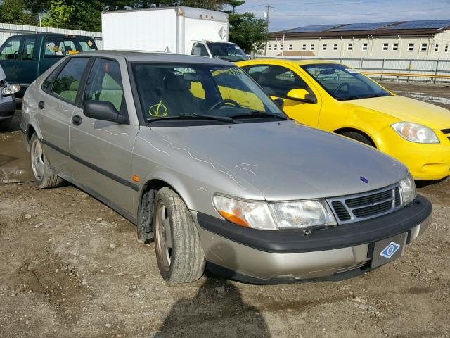 YS3DF58N8V2017405 - 1997 SAAB 900 SE TUR SILVER photo 1