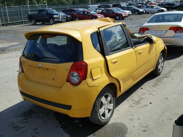 KL1TD66E89B617386 - 2009 CHEVROLET AVEO LS YELLOW photo 4