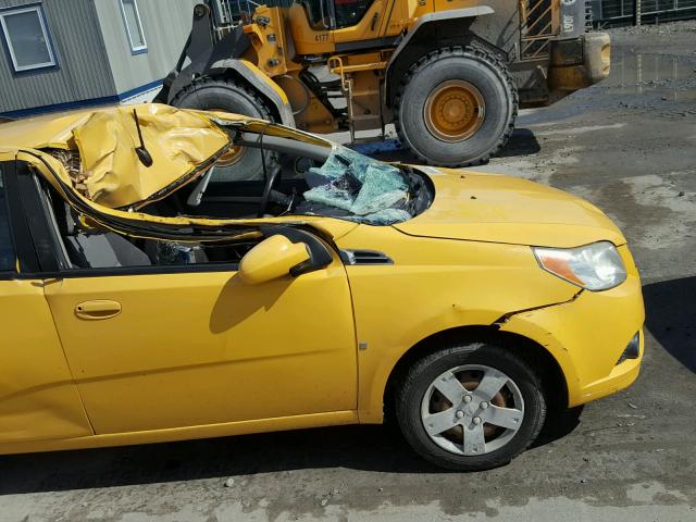 KL1TD66E89B617386 - 2009 CHEVROLET AVEO LS YELLOW photo 9