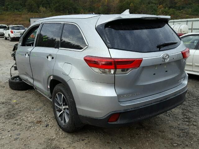 5TDJZRFH5HS461716 - 2017 TOYOTA HIGHLANDER GRAY photo 3