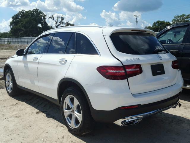 WDC0G4JB0JV032237 - 2018 MERCEDES-BENZ GLC 300 WHITE photo 3