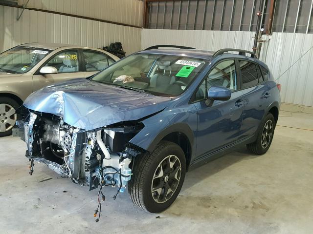 JF2GTABC6JH266789 - 2018 SUBARU CROSSTREK BLUE photo 2