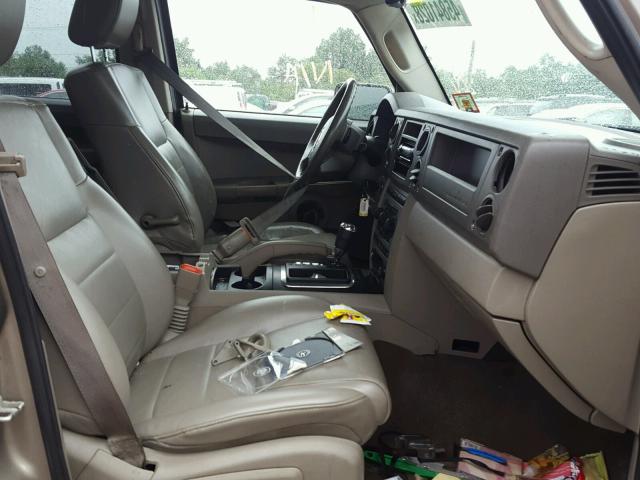 1J8HG48K56C131856 - 2006 JEEP COMMANDER Bej foto 5