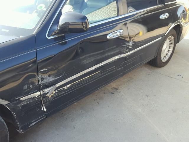 1LNHM81W7XY641811 - 1999 LINCOLN TOWN CAR E BLACK photo 9