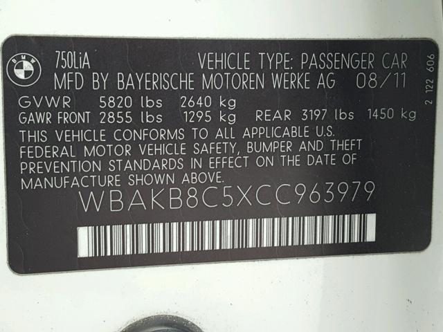 WBAKB8C5XCC963979 - 2012 BMW 750LI WHITE photo 10