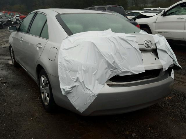 4T4BE46KX9R135889 - 2009 TOYOTA CAMRY BASE SILVER photo 3
