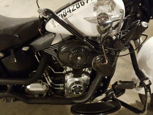 1HD1JN512BB024290 - 2011 HARLEY-DAVIDSON FLSTFB WHITE photo 7