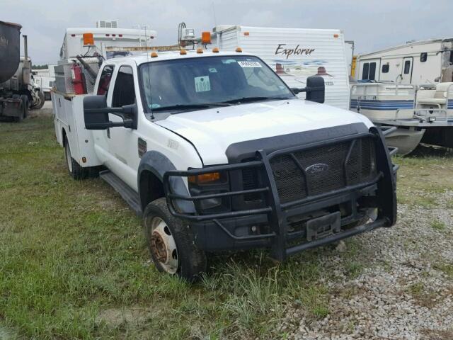 1FDAW5HR1AEA55267 - 2010 FORD F550 WHITE photo 1