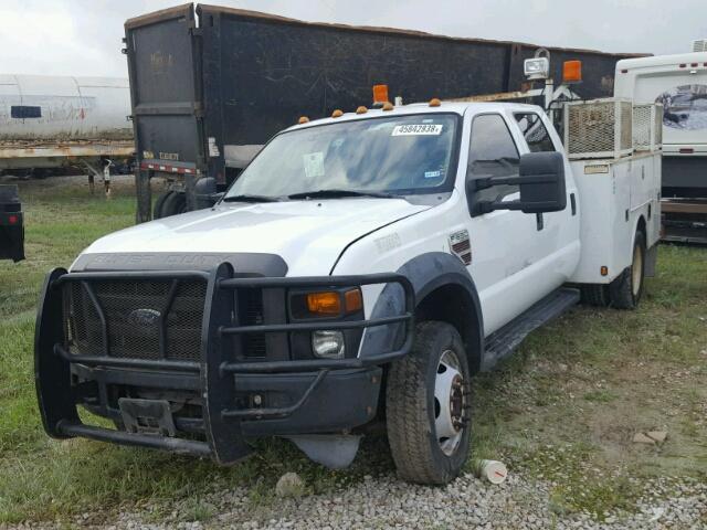 1FDAW5HR1AEA55267 - 2010 FORD F550 WHITE photo 2