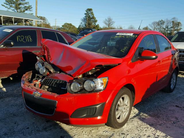 1G1JC5SH2D4221246 - 2013 CHEVROLET SONIC LT RED photo 2