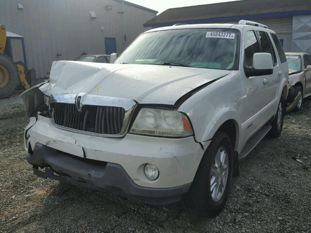 5LMEU88H43ZJ32027 - 2003 LINCOLN AVIATOR WHITE photo 2