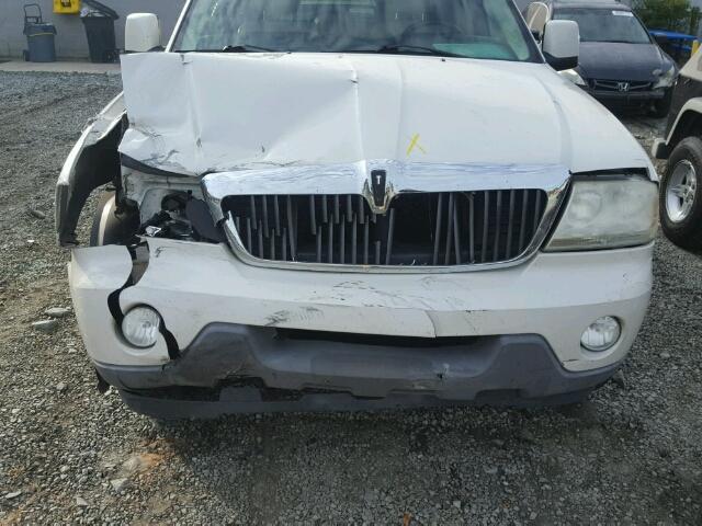 5LMEU88H43ZJ32027 - 2003 LINCOLN AVIATOR 白色 照片 7