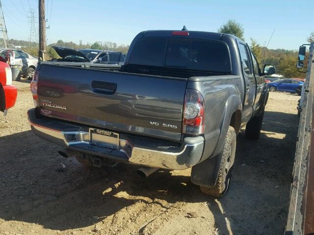 3TMLU4EN6CM100473 - 2012 TOYOTA TACOMA DOU GRAY photo 4